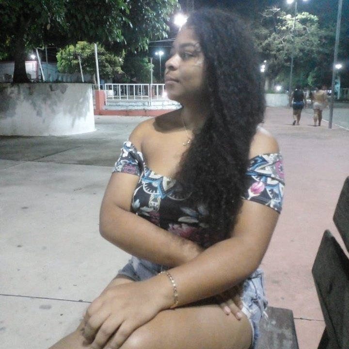 Yardylla's tweet photo. Apareço por aqui as vezes https://t.co/Q6pM2dQX6E