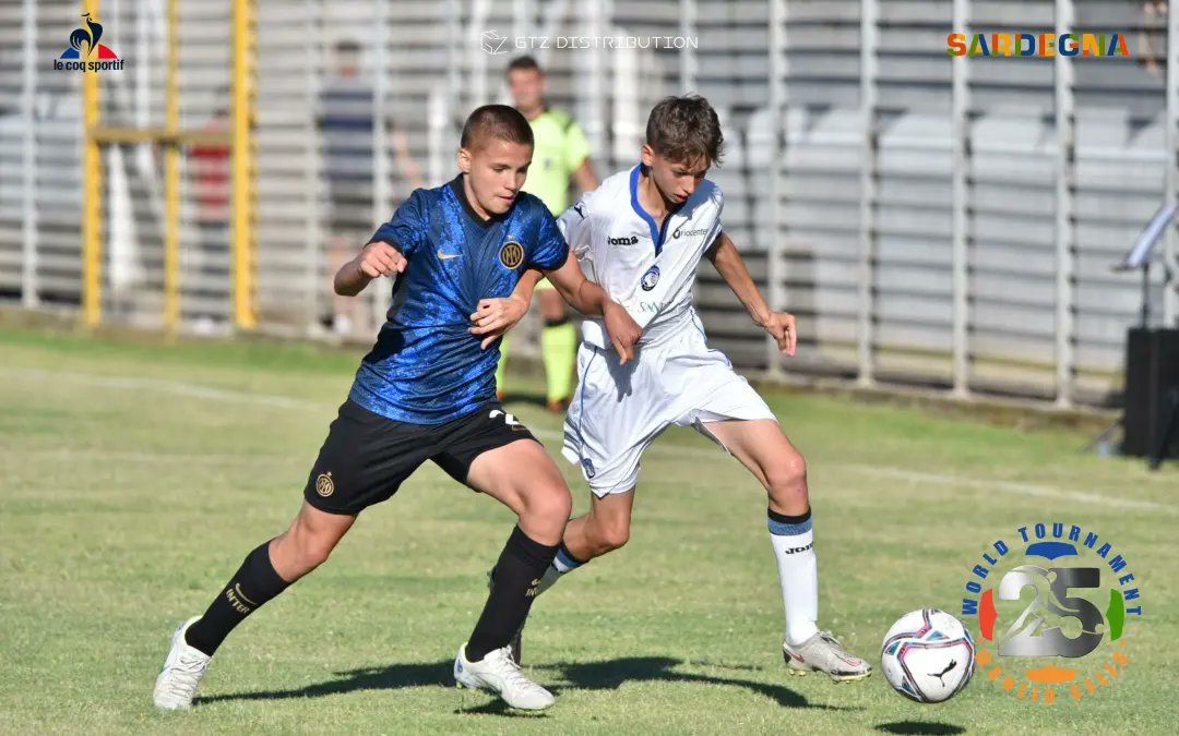 L' <a href="/Inter/">Inter ⭐⭐</a> batte l' <a href="/Atalanta_BC/">Atalanta B.C.</a>   3-0 e si aggiudica il 25° Torneo Mondiale Manlio Selis! 🏆

Complimenti 👏

Ci vediamo alla prossima edizione ❤️

#TorneoSelis2022 #selis25 #quellidelselis #LeCoqSportifcup #wearethefuture

Foto Alessandro Sanna
