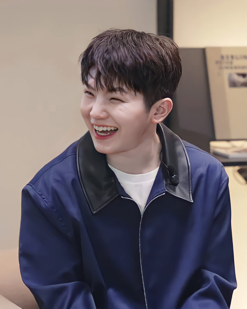 lu_22_carat's tweet photo. HQ pics
220611 침펄인물사전 | 3장 우지 of 세븐틴 편
#우지 #WOOZI #calmman #침착맨
#세븐틴 #SEVENTEEN #SVT_HOT https://t.co/XRt2Nap33r