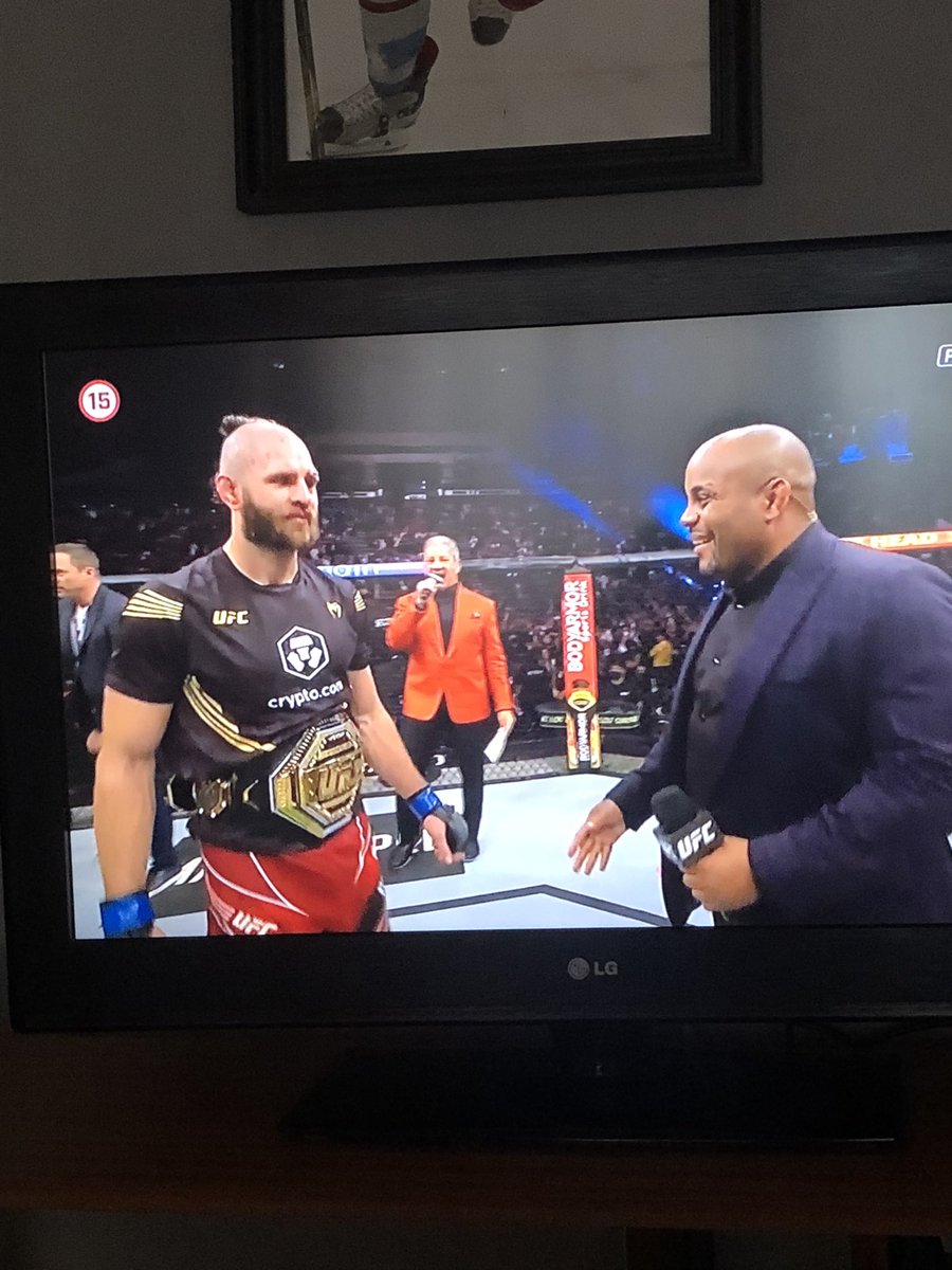 stanley_polak's tweet photo. Neskutočný výkon! Je to tam!!! @jiri_bjp #BJP #UFC https://t.co/4fr6prfeGw