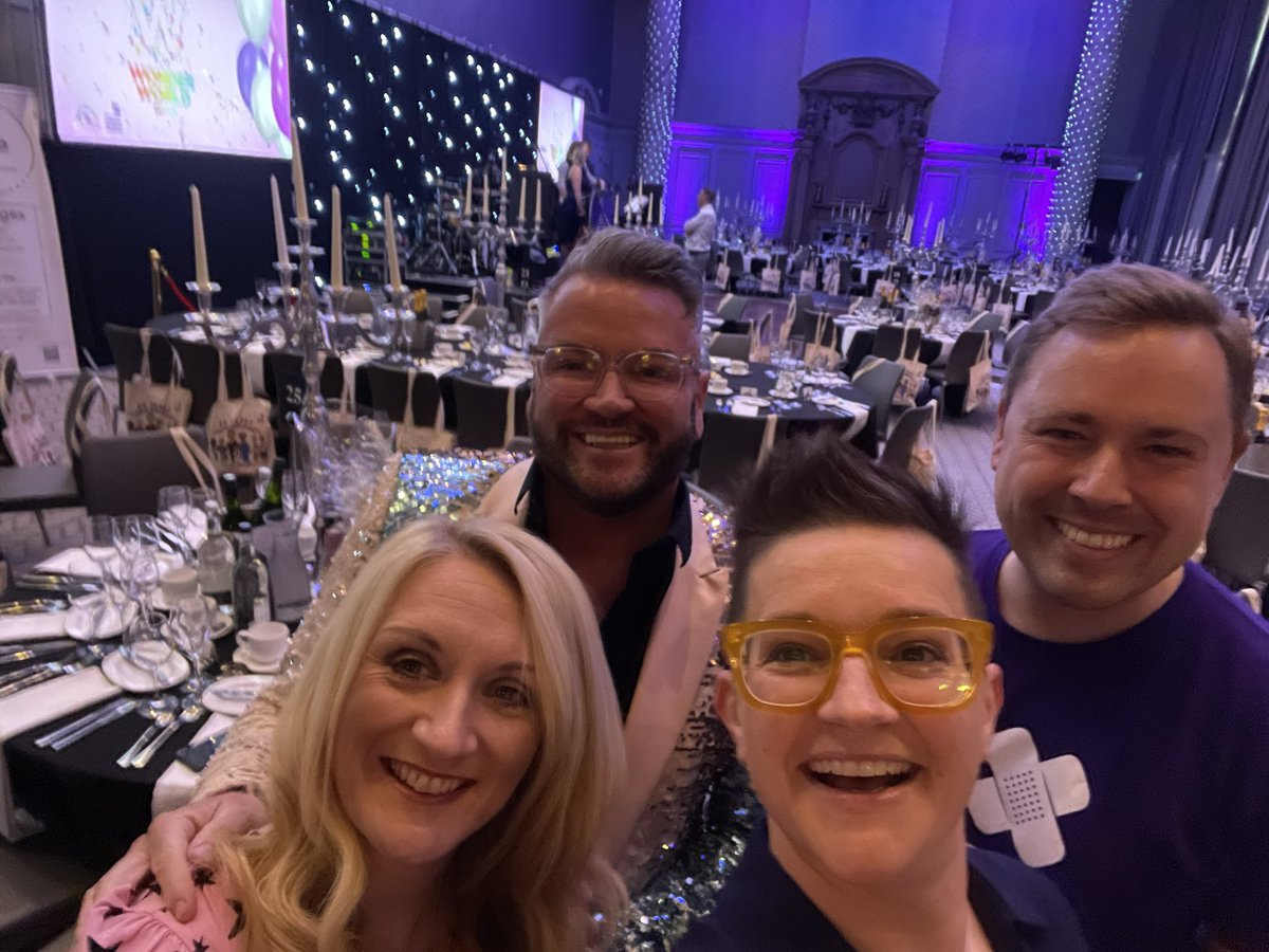 alysonwalkerRHC's tweet photo. Let’s do this, Glasgow! I feel magical things ahead this afternoon that will make a huge difference to Scotlands children and families.
https://t.co/r0eq8lv9bv
#letslunch
@WillMcG1988 @Kirsten_GCHC @mredwardreid @GCH_Charity https://t.co/md1bbfSNrC
