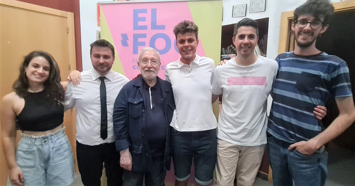CulturaOrgullo's tweet photo. #6FOC Anoche, con muches amigues, cerramos la programación teatral del 6 FOC. Con la obra RAMBAL en Viento Sur. https://t.co/pXqjLZiKdq