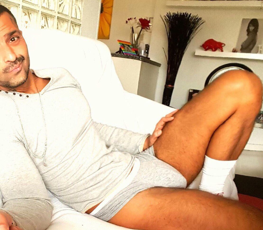 13maravillas13's tweet photo. https://t.co/at3hgCcRGX 
#onlyfans #adultcontent #gaypride #gayboy #gay #AdultWork #sex https://t.co/6VPr7OUjEG