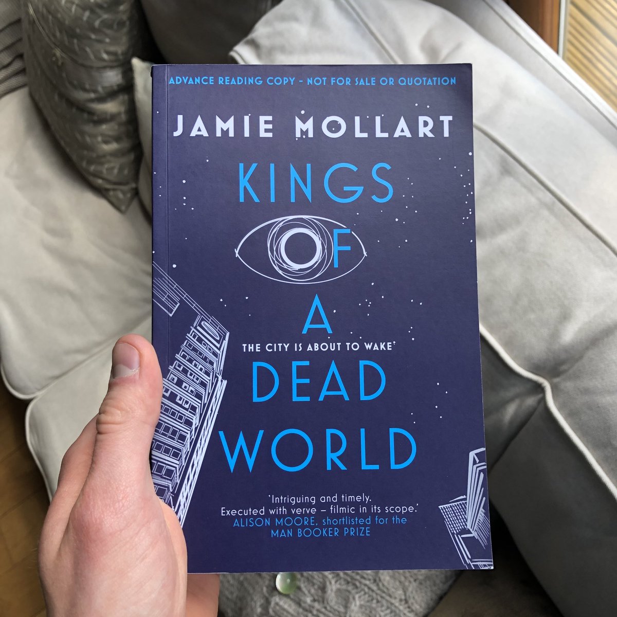 publish_planet's tweet photo. Attention!! Want new books? Go and buy some of our top SF reads of 2021 from Sandstone Press now 📖

• THE ACTUALITY by @PaulBraddon
• KINGS OF A DEAD WORLD by @jamiemollart 

Support a brilliant publisher @sandstonepress 🎉 https://t.co/L4XNUkHQ6r