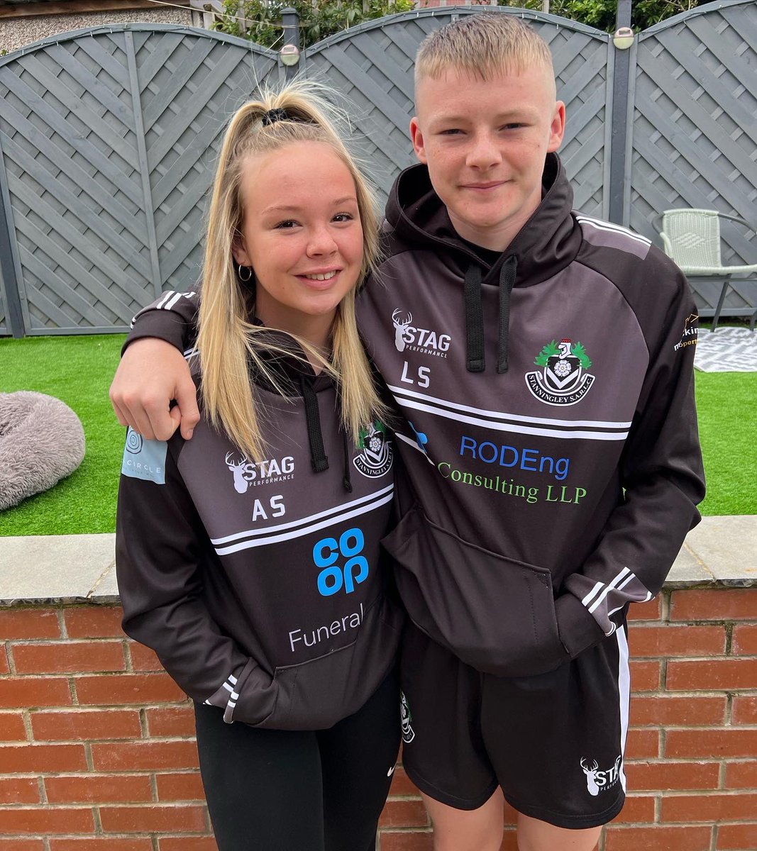 Claire Simpson tweet media