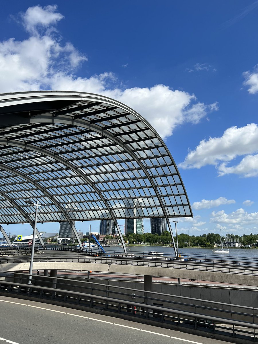 karimacatherine's tweet photo. In other news, leaving Amsterdam to London for #LondonTechWeek It was a great week. Thank you! https://t.co/7EEB4sqU3G