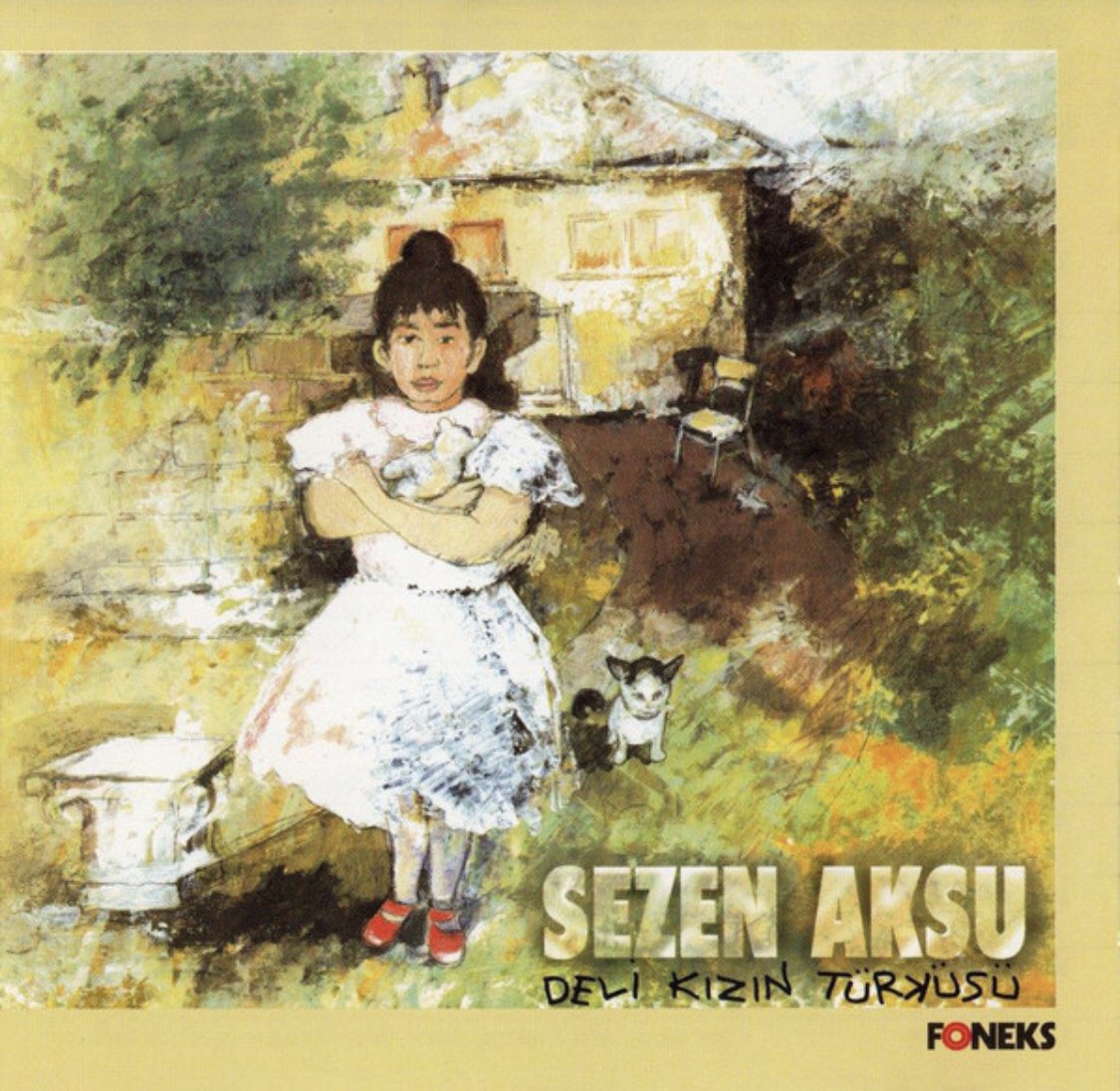 İlk satın aldığım CD Sezen Aksu’nun “Deli Kızın Türküsü”ydü. Hatta diğerlerinden daha pahalıydı. Neden diye sorduğumuzda kasetçi “yurt dışında yapılmış da ondan” demiş, biz de sorgulamamıştık:) 2023’te 30 yaşına basacak deli kız ✨