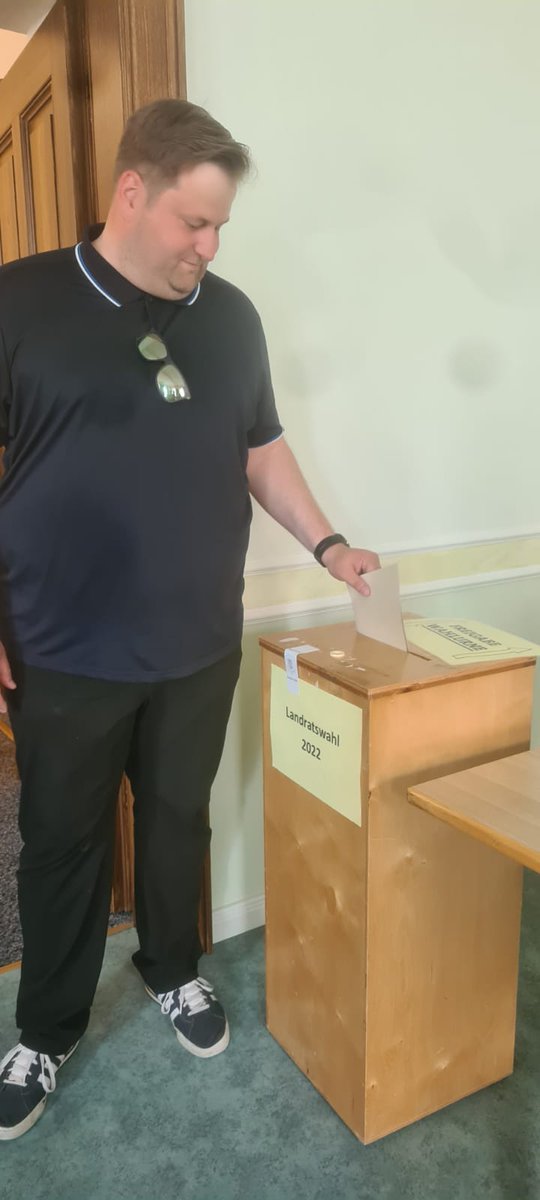 Mein Stimme ist abgegeben. Ihre auch? Gehen Sie bitte zur Wahl! Weil es nicht egal ist, wer Landrat wird. Weil wir #HerzUndVerstand brauchen.
#AlexTheile wählen!
#lrwbz22 #Bautzen #Kamenz
