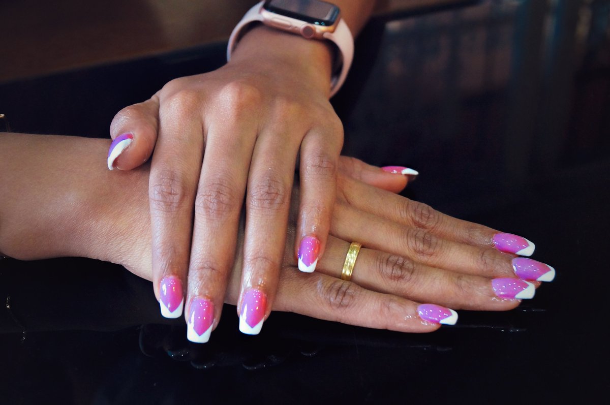 Headmastersug's tweet image. Sugarcoat your nails.😍