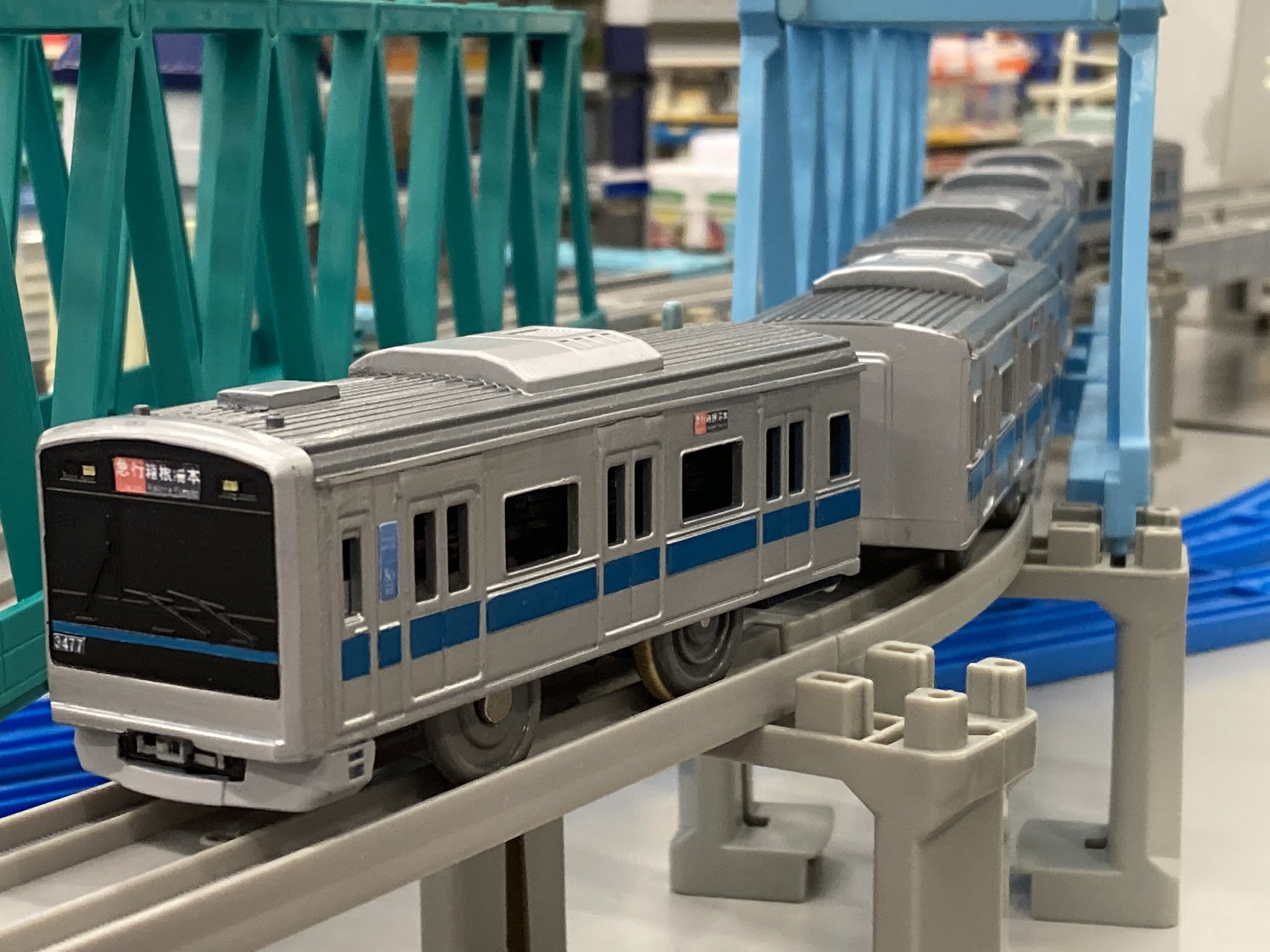 人気TOP 【改良品・新動力】改造 プラレール 小田急 4000形 4051編成 人気TOP 【改良品・新動力】改造 プラレール 小田急 4000形 4051編成