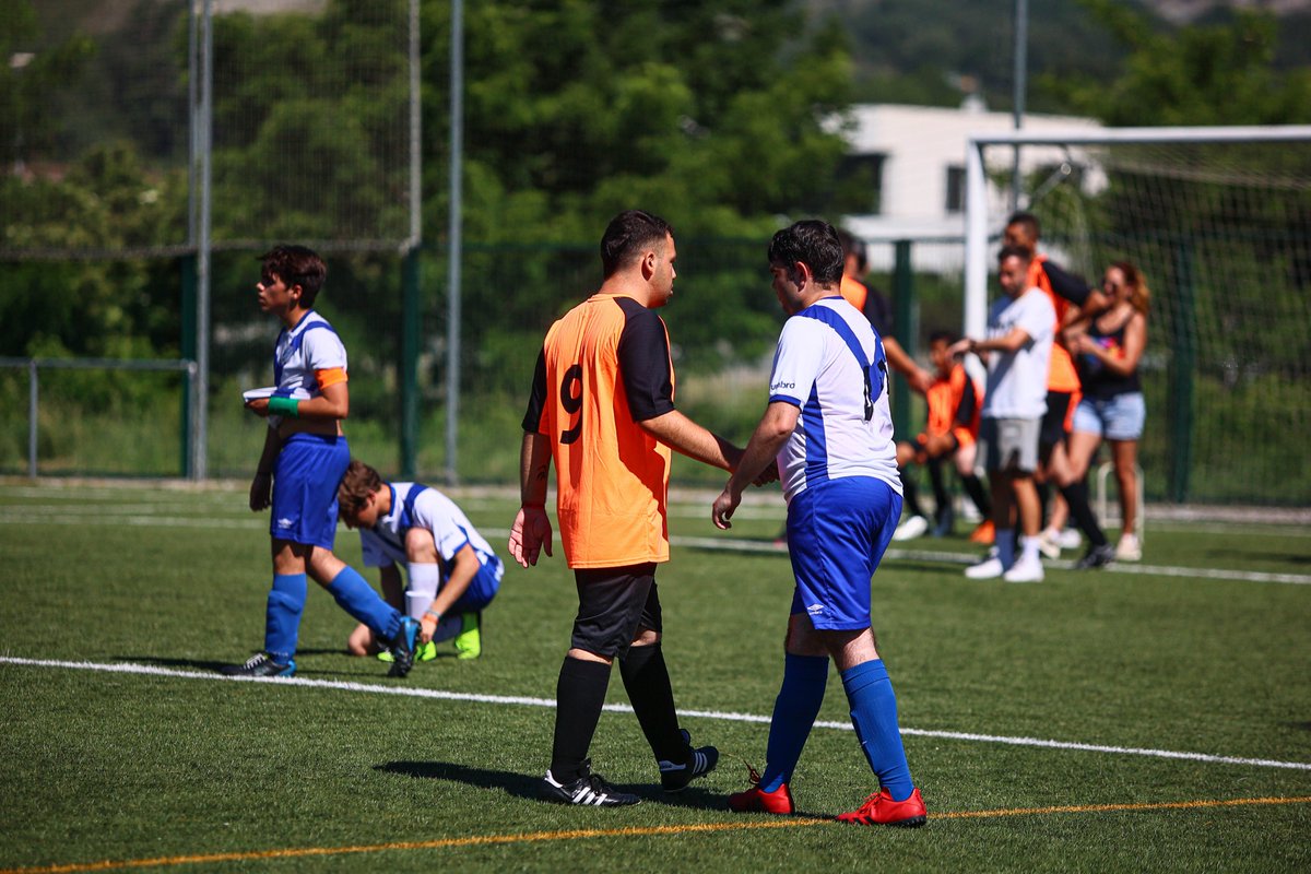 fundaciompla's tweet photo. Tornant a gaudir del torneig #enfutbolat en la seva 4a.Edició. Una jornada de convivència molt especial 🙌 Agraïm l'esforç a tota l'organització de la @FCF_CAT per aquesta iniciativa tan necessària! 💯 https://t.co/IztPTACApN