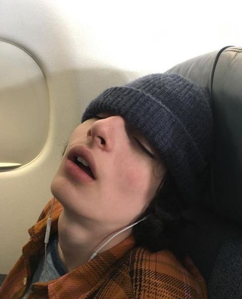 ethIcain's tweet photo. going to sleep at 4:30 am .. earliest ive slept in like a week … goodnight #manuout https://t.co/Y7BMoXgfAw