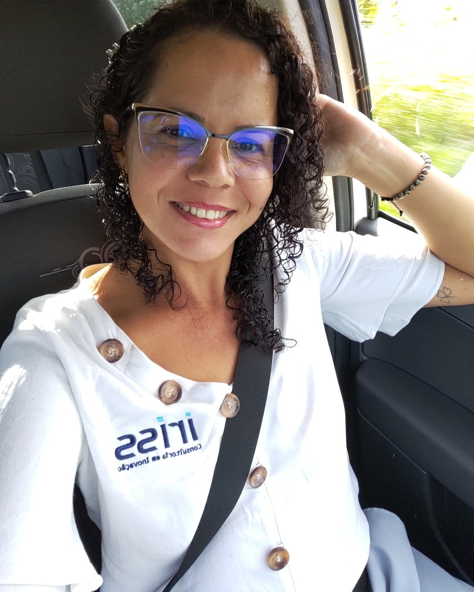 irissconsult's tweet photo. "Viajei por 9h para visitar um  CLIENTE no sábado. Eu faço muito bem o que AMO, então, as regras de trabalho para mim são flexíveis".

Alessandra, colaboradora da IRISS

 #iriss #trabalho #irissconsultoria https://t.co/C3WMBjpeLj