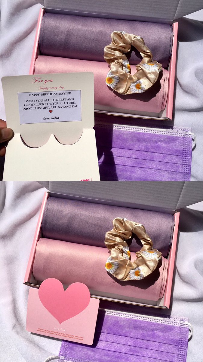 _nyscarf's tweet photo. "Happy Birthday"

Bestnya tengah duduk tengok tv masa birthday tiba tiba ada abang courier hantar giftbox tudung. Aaaa mesti excited kan 😍

Giftbox ni serendah RM22 je tau 🫶🏻

https://t.co/b2HC8CRd4k https://t.co/TcApVMsUQt