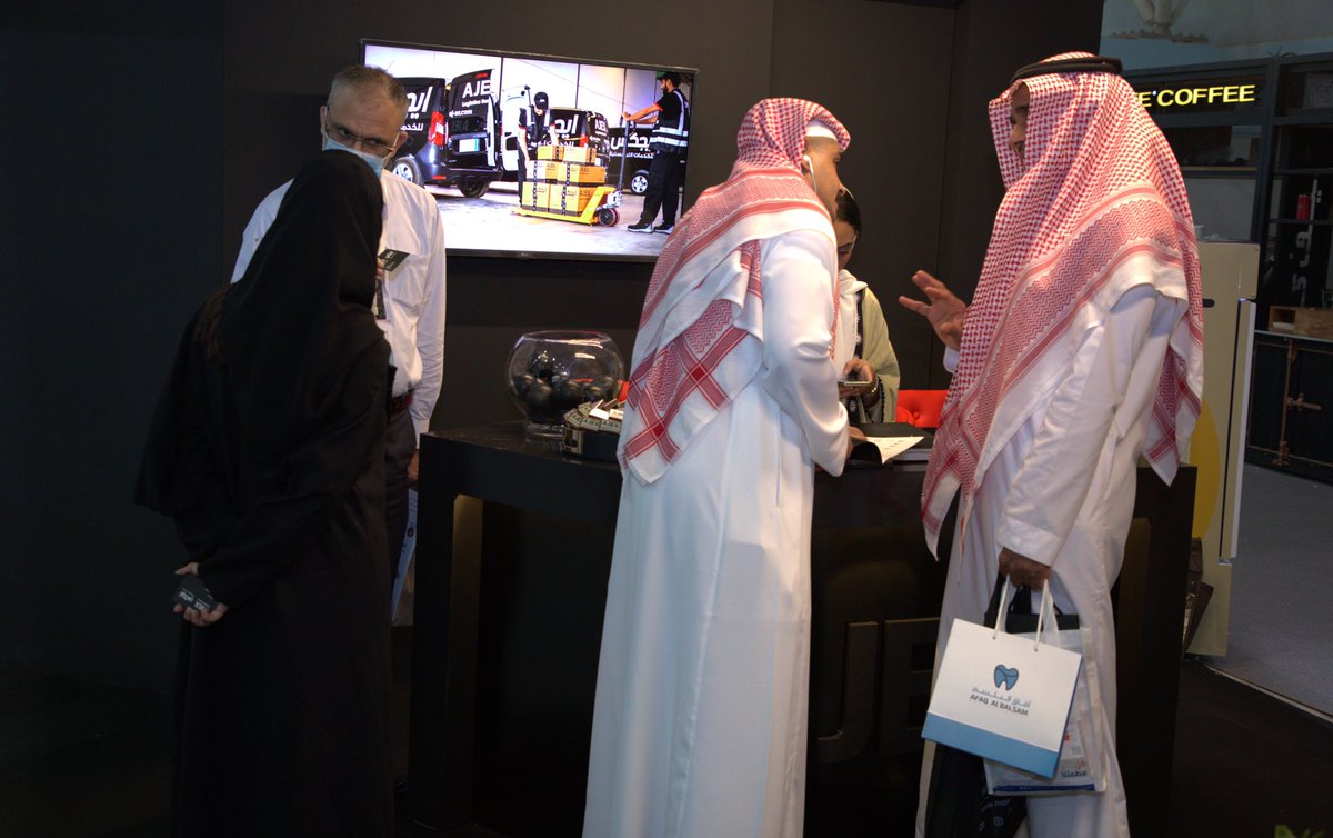 AJEXMena's tweet photo. شكرًا لحضوركم وزيارة جناح #ايجكس في #المعرض_الدولي_للتجارة_الالكترونية  

Thank you for coming and visiting #AJEX booth at #IEC_EXPO https://t.co/rS1jvrbG4f