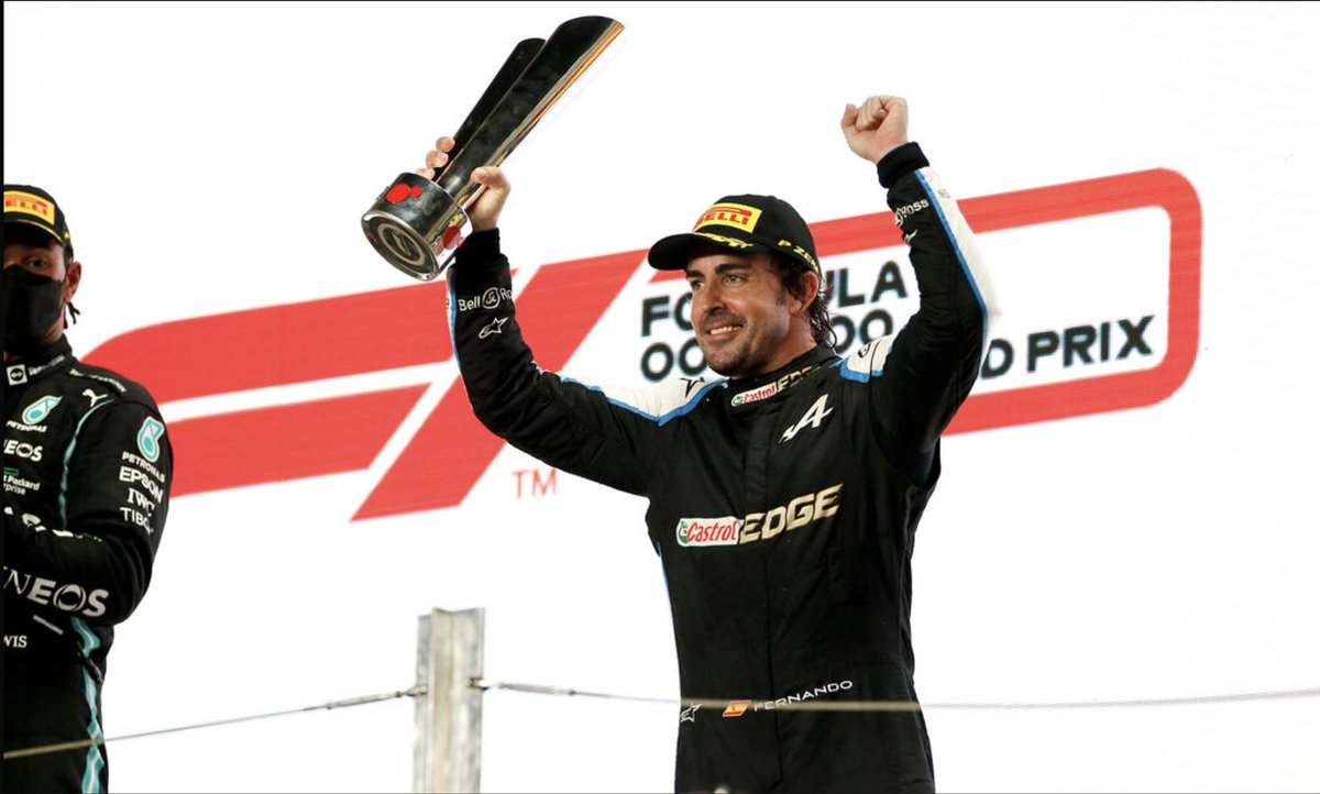 CemAkcabay's tweet photo. Fernando Alonso Micheal Schumacher'i geçerek F1 tarihinin en uzun kariyerine sahip oldu. 2 kez dünya şampiyonu tam olarak 21 yıldır yarışlarda boy gösteriyor. https://t.co/AQdmGUkvu7
