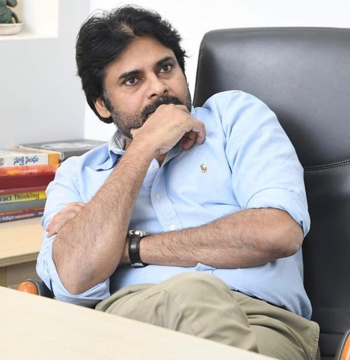 venupro's tweet photo. మేజర్’ చిత్ర బృందానికి అభినందనలు  jsp chief Shri @PawanKalyan https://t.co/EM7fGgWV6k