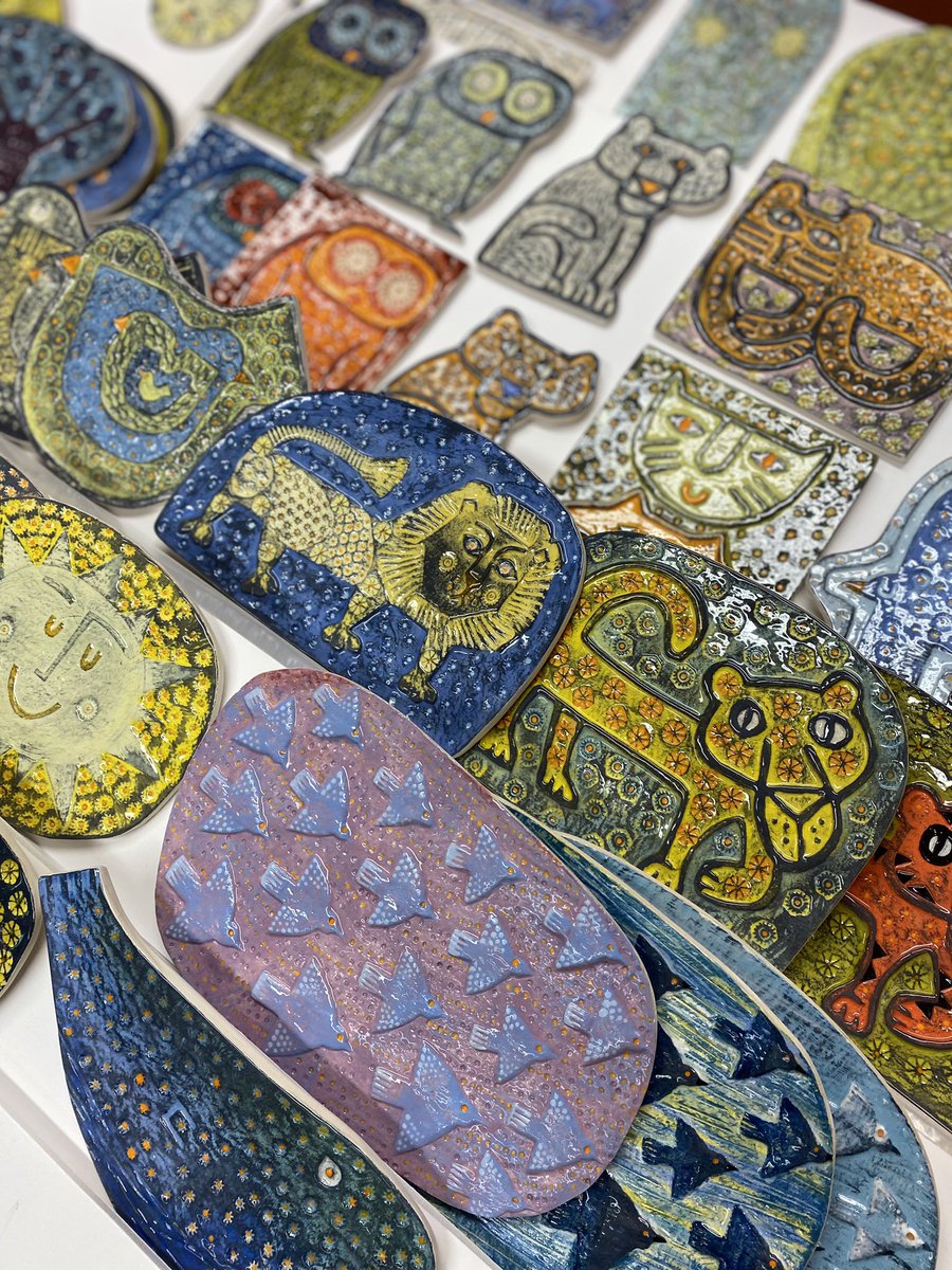 The Wild Art Exhibition is open today at Didsbury Parsonage! Three gallery rooms packed with wonderful wildlife art from over 20 local artists. We’ve Meet The Artists stalls too, and masks to colour. Free entry open til 4pm! #didsbury #art #sundayvibes