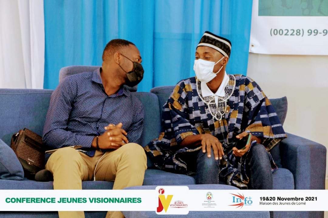 DidierKissode's tweet photo. L'un des aînés en entrepreneuriat et promoteur de @KinkelibaTea, le grand frère @AdamasKoudou met ses riches expériences au profit des jeunes entrepreneurs débutants avec @KoudouSExpertis au #Togo. Découvrez son histoire inspirante via ce lien👉🏾https://t.co/0LNbyFqp8C
#TgTwittos https://t.co/K8iDilAQIo