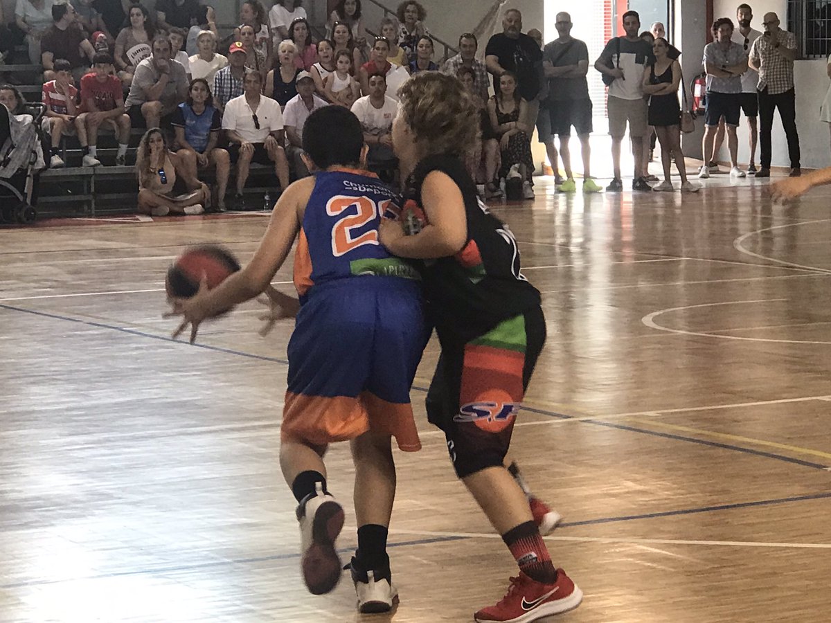 FABGranada's tweet photo. 5ºC
🏆¡¡ 📣 Final Minibasket Mixto Preferente!!
🏀 CB SANTA FE 52 @clubbasketstf 🆚 Punto y Aparte CB Churriana 26 @CBChurriana
#FABGrFMM
📱 #AficiónFAB https://t.co/E6gcPn0hXU…
#Valorcesto https://t.co/nPYwAfyRBW