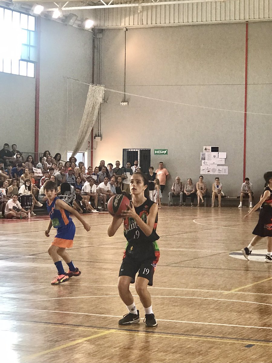 FABGranada's tweet photo. 5ºC
🏆¡¡ 📣 Final Minibasket Mixto Preferente!!
🏀 CB SANTA FE 52 @clubbasketstf 🆚 Punto y Aparte CB Churriana 26 @CBChurriana
#FABGrFMM
📱 #AficiónFAB https://t.co/E6gcPn0hXU…
#Valorcesto https://t.co/nPYwAfyRBW