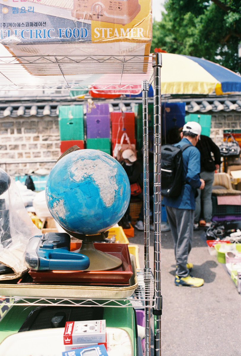 tontawan_t's tweet photo. Seoul2022,fuji xtra400,leica mp🫧🎻🌺✨ https://t.co/OHscXSPUv8