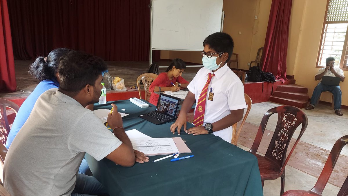 YarlITHub's tweet photo. #YGC is more of a learning process, a trigger to get into technology and an expression of their innovation for students in the form of competitions.
More snaps from #Vavuniya regional selections!
#YGC #YGC11 #LKA #SriLanka #YarlITHub #Innovation #Tech https://t.co/rNZSWP5RAF