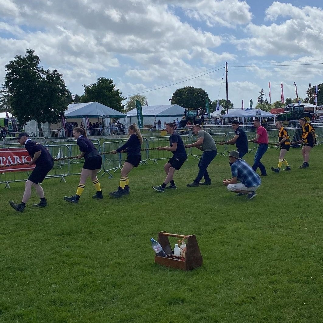 veritywebb_'s tweet photo. The Hailsham Young Farmers are off to Nationals!! 🙌 So proud of the girls and guys 🥰 https://t.co/H8L0UsvQpW