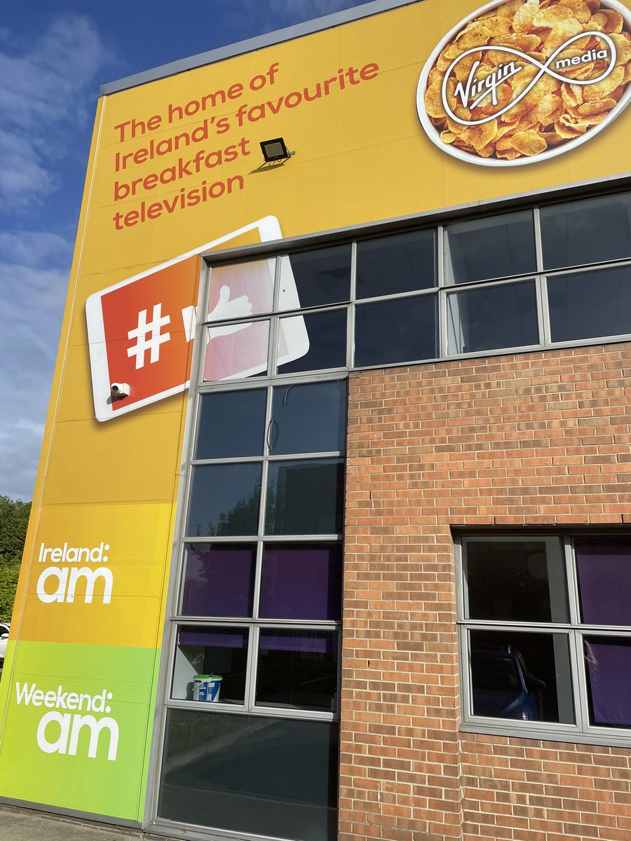 Sunny morning to be reading the papers on <a href="/WeekendAMVMTV/">WeekendAM</a> Looking forward to it <a href="/lustforlife/">A Lust For Life</a>