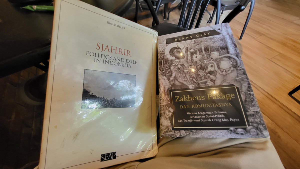 Hasil hunting buku di <a href="/patjarmerah_id/">patjarmerah</a> di <a href="/PosBlocJkt/">Pos Bloc Jakarta</a>