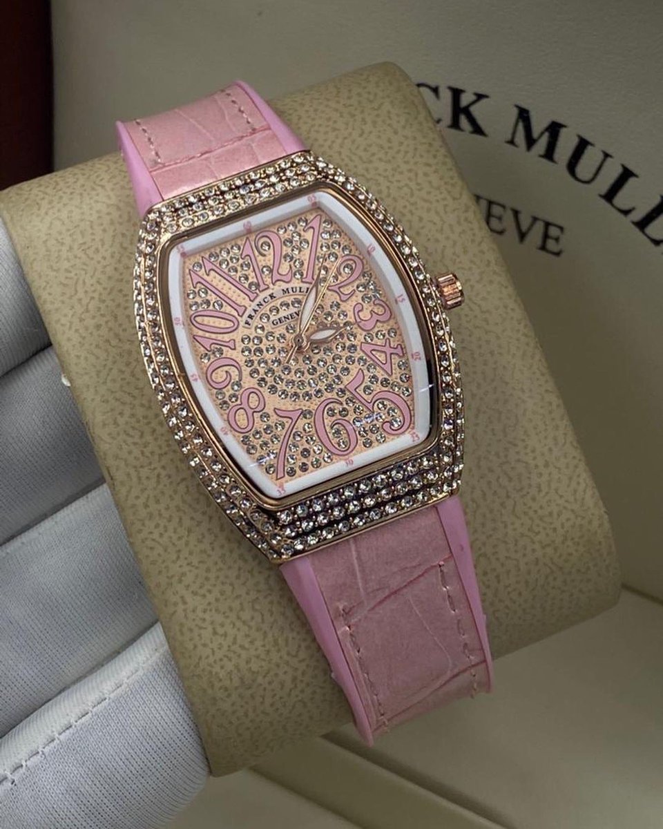 NJewellings06's tweet image. Quality female leather wristwatch 
Comes neatly packed in a wristwatch box.

N10,000 each
Location: Ife Osun state 
WhatsApp: 08082301064

#OAUTwitter #Toolz #kaduna #bitcoin #PeterObi