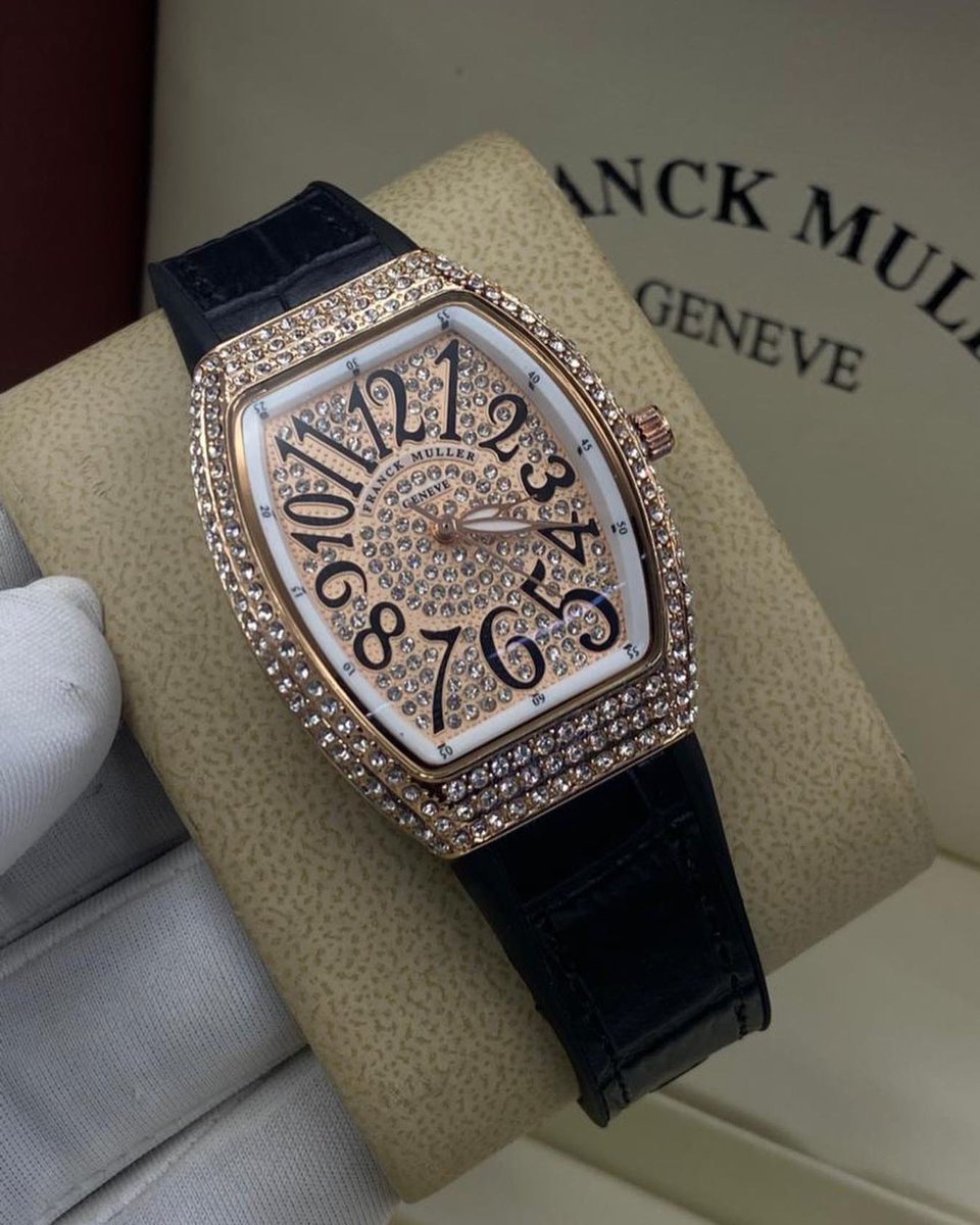 NJewellings06's tweet image. Quality female leather wristwatch 
Comes neatly packed in a wristwatch box.

N10,000 each
Location: Ife Osun state 
WhatsApp: 08082301064

#OAUTwitter #Toolz #kaduna #bitcoin #PeterObi