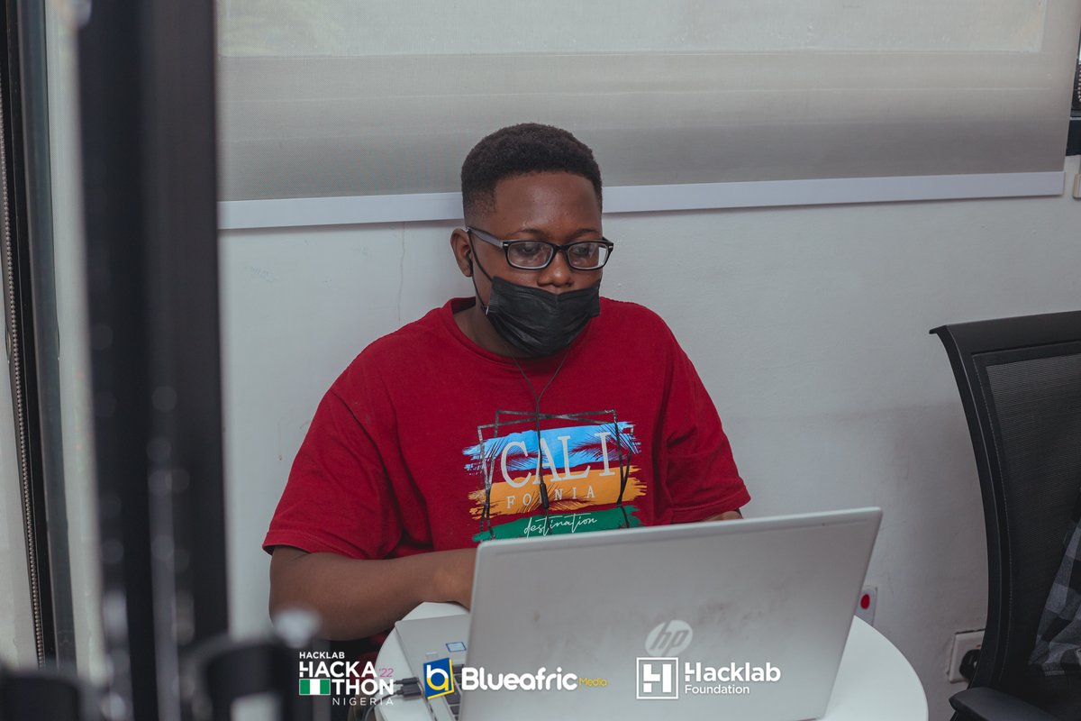 hacklabfdn tweet picture