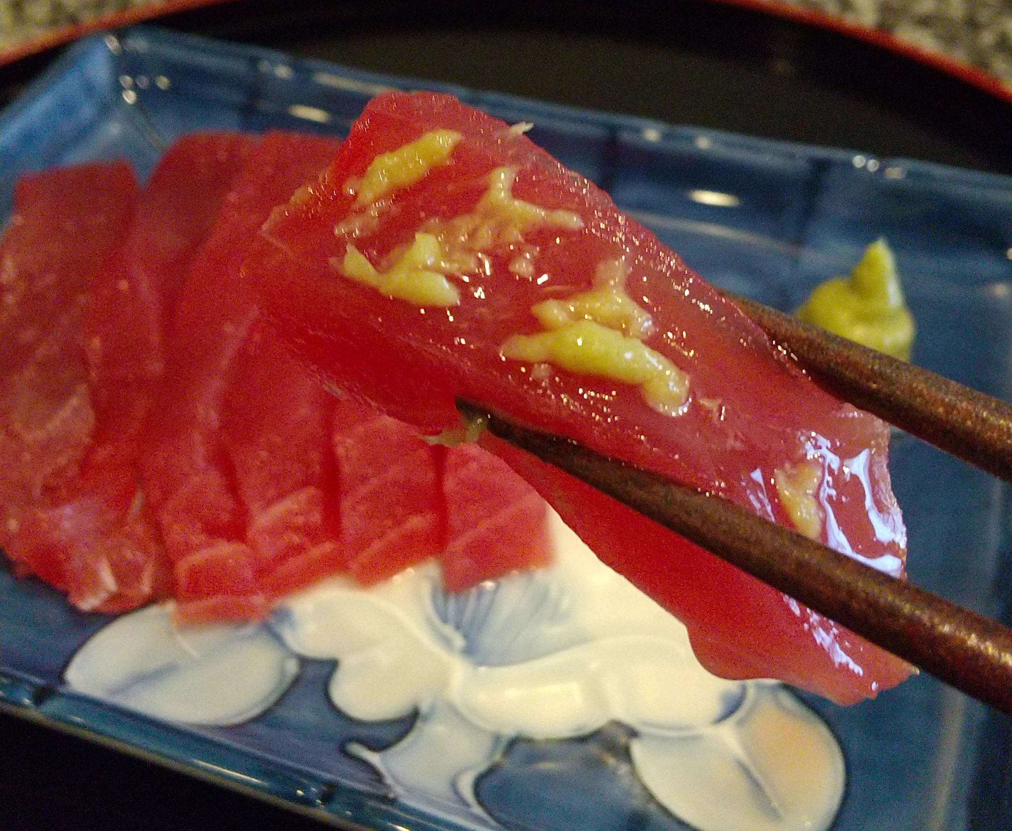 スーパーのマグロの美味しい食べ方！一度塩締めにすると身がギュッとしまる！！