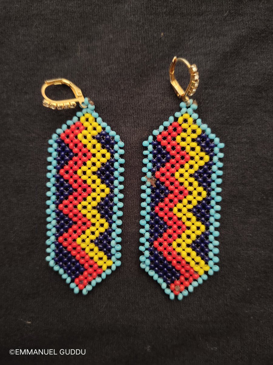 emnpk's tweet photo. Handmade item like Payal, Bracelets and earrings made by a village girl daughter of a farmer who need support. Payal Rs 350, Earring Rs 200, bracelet Rs 200. I am sure you will share this to support her. 
Make someone happy. https://t.co/CkKmuXumMZ
