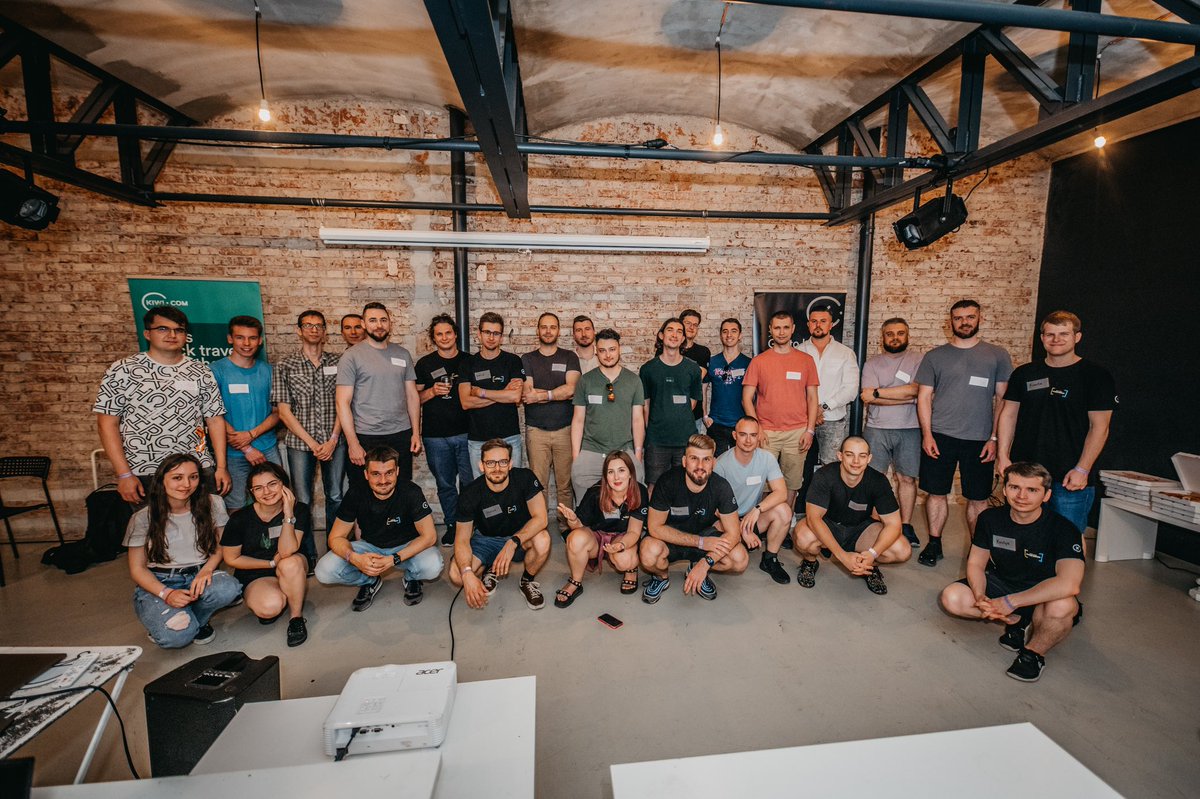 codekiwicom's tweet image. We love supporting local tech communities🤝
This weekend our python developers came to Košice to talk python and meet some friends🐍
#pythonweekend
#codekiwicom