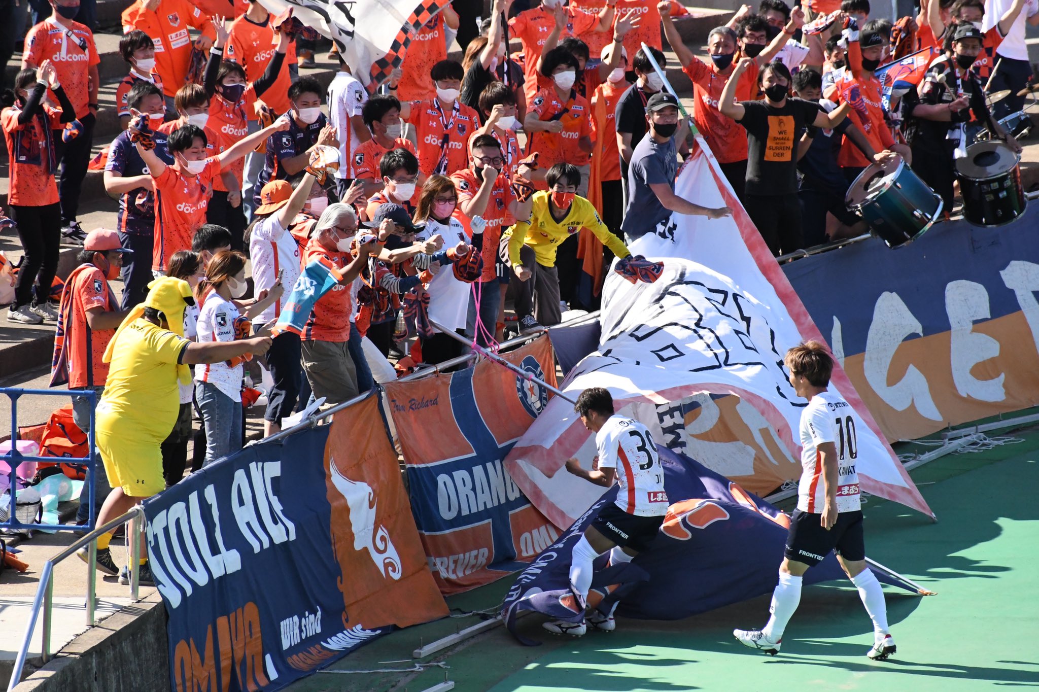 大陸 ゴール決めた後にサポーターのところいくのいいよね 大宮アルディージャ T Co 0bnl5ejbcc Twitter 大陸 ゴール決めた後にサポーターのところいくのいいよね 大宮アルディージャ T Co 0bnl5ejbcc Twitter