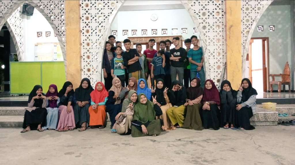 Icarf1's tweet photo. Seberapapun kemampuan yang dimiliki, tapi inilah yang dinamakan proses.
الحمدلله جزاكم الله خيرا 
Seluruh Generus Kelompok Kedungnolo 2✨

#like #like4like #LikeForLikes #lfl https://t.co/MSeFRNZvAH