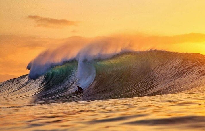 s_msonia's tweet photo. __"Deja que las olas te lleven donde la luz no puede".
#BuenosDiasATodos
#FelizDomingoATodos
#NeverGiveUp #hope
#Magicsea #MagicOrange
#HappySunday
#FelizFinDeSemana
#HappyWeekend https://t.co/TtfJXzxzjg