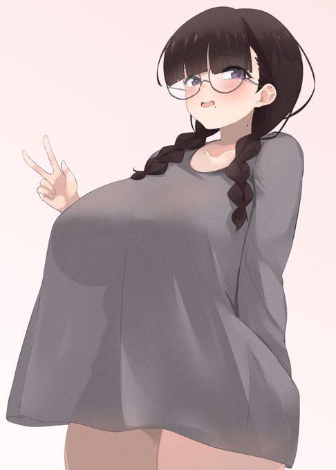 Tシャツチャレンジ地味巨乳眼鏡ちゃん 