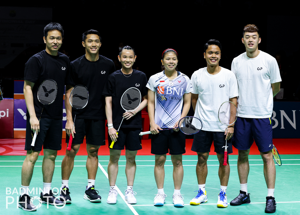 badmintonupdate's tweet photo. Greysia Polii's Farewell ceremony 🖤🤍

📸 Badminton Photo https://t.co/XImOwelFwl