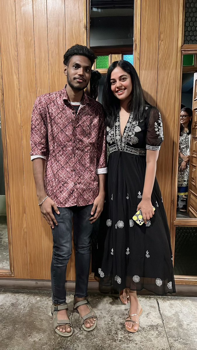 Thanks for <a href="/thebindumadhavi/">Bindu Madhavi</a> mam for spending time with us,and made us tis day as a memorable one in our life,the way u where with everyone of us was awesome,u were like a family and I loved the moment spent with u,I am literally in cloud 9 🥳🥳❤❤
#BinduMadhavi 
#BiggBossNonStop