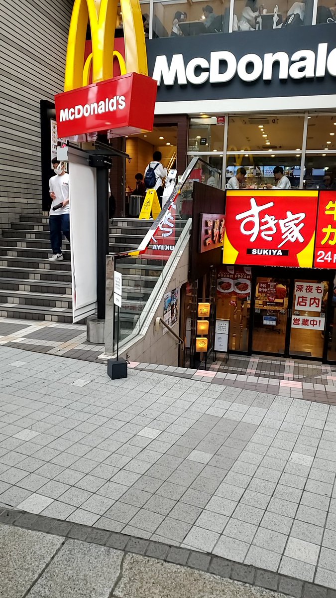 RRiNN6014___'s tweet photo. 初めて来たけど、俺はここをしっているぞ…。 https://t.co/qDolCiyMOH