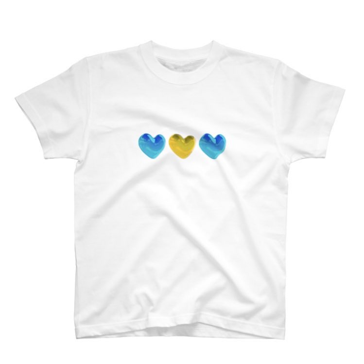 016charity's tweet photo. 【SALEのお知らせ】
只今　#SUZURI夏のTシャツセール　でTシャツ類が全て1000円オフになっております。
🌻2022.6.19(日)23:59まで🌻
Tシャツ一枚で外出できる季節がやってきました。共にウクライナへの連帯を示しましょう。
こちらの取り分に設定しております500円は全て国連UNHCR協会に寄付します。 https://t.co/sZZeTSPN52