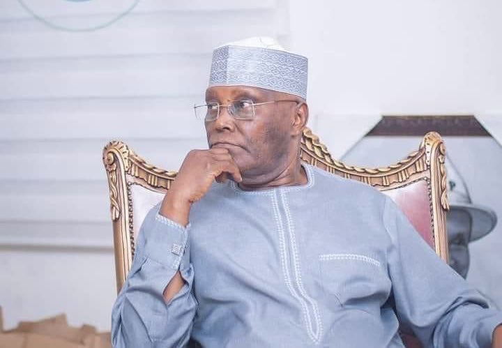 Ahmad_Gogel's tweet image. Who will take the seat come 2023 ?
Retweet for Atiku Like for Tinubu