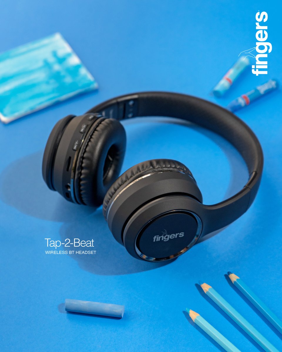 FingersIndia's tweet photo. Tap into
Tranquil Sound
Tremendous Bass &
Thrilling Looks
with #FINGERS Tap-2-Beat Wireless Headphones 🎧
#WirelessHeadsets #SundayVibes #MusicLover #StylishGadgets #TechLove #Headsets https://t.co/sgw2YqCcYp