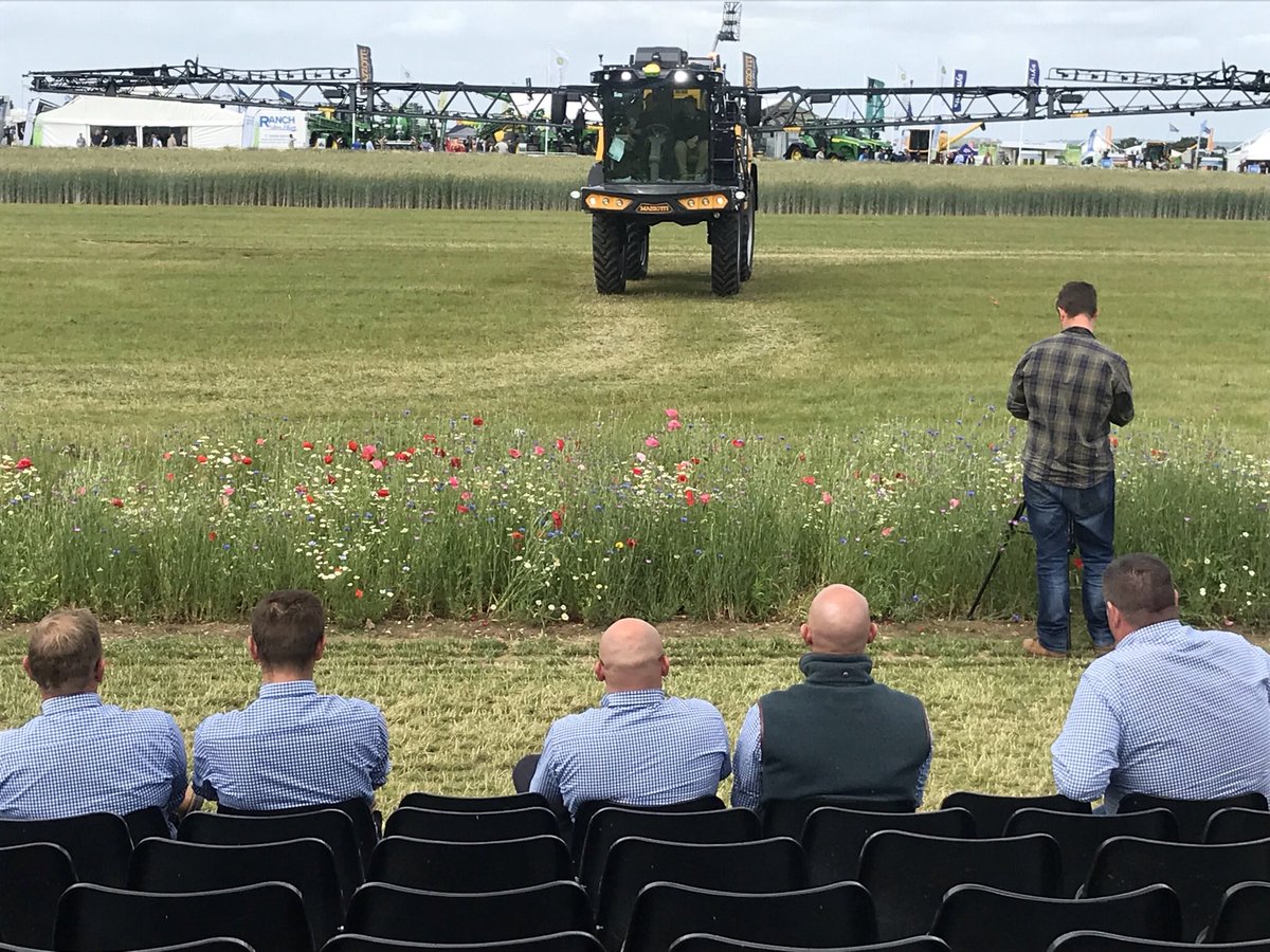sixinchessoil's tweet photo. A days filming @CerealsEvent - @niabgroup soil pit, robotics, latest shiny machinery, arable equipment, great interviews thanks to @AHDB_Arabletech talks on #GE, #agritech, #innovations, #verticalfarming, #precision, #lowinputs, #efficiency @AHDB_Cereals @SmallRobotTom https://t.co/XhsNVAY2U9