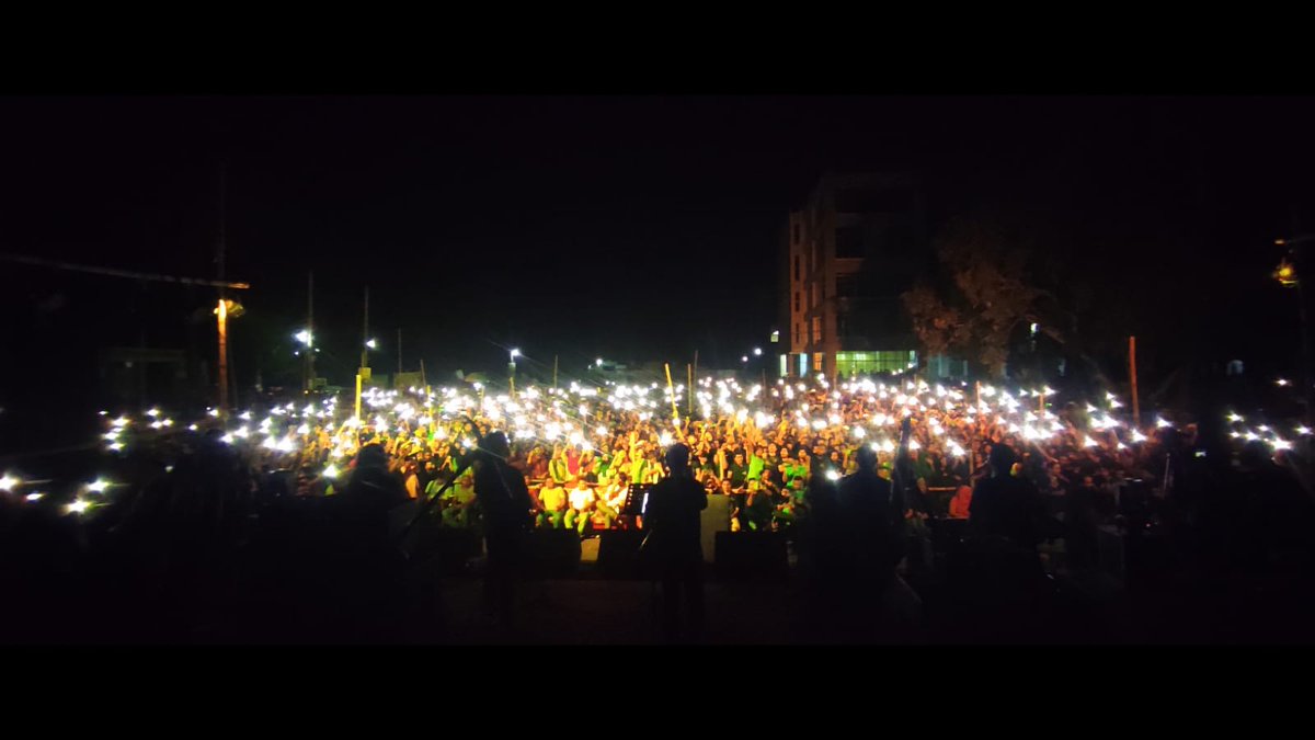 tipu_alam's tweet photo. "Had an amazing weekend! 9th June: Coke Studio Live Concert; 10th June: JCI Rock Fest 2022 at ICCB; and 11th June: MBSTU Rag 2022 show at Tangail! Gearing up for more this month! Stay tuned for updates!"
#warfazeforever #warfazefans #CokeStudioBangla #JCI #MBSTU https://t.co/pSwwoU4uAF