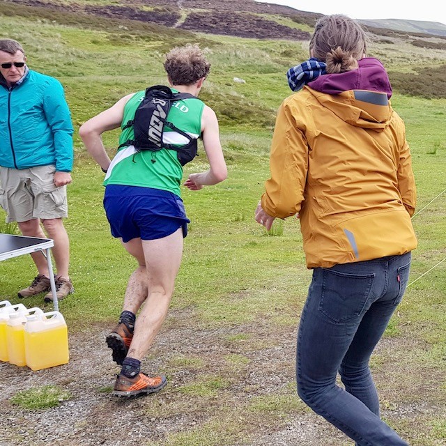 Well done to the 422 competitors who completed yesterday's Swaledale Marathon. It was great to be back and we hope you all enjoyed the day, despite the challenging wind. The photos show the start and the winner, Jamie Rutherford, going through the Surrender Bridge checkpoint.