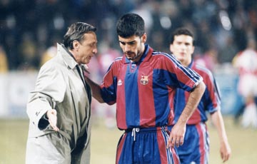 Why do Barca have such a hard time finding a natural replacement for Sergio Busquets?Let's start with a bit of history. Pep Guardiola, as a teenager had been picked out of Barca's reserve team and chucked into the first team by Johan Cruyff.